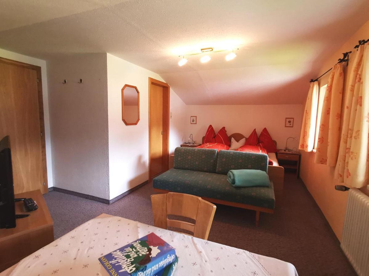 Pension Tannheim Bagian luar foto